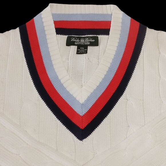 Brooks Brothers SVETR LAMBSWOOL V-NECK SWEATER Blue, M CZ Brooks